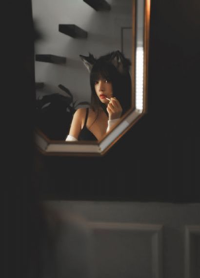 免费观看美女裸体的网站_1080P全集免费观看