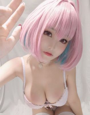 桌球上的艳遇在线观看视频免费_免费手机在线看片
