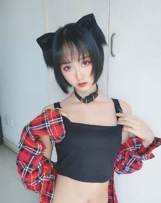 浴室洗澡双人啪啪_HD动漫免费观看
